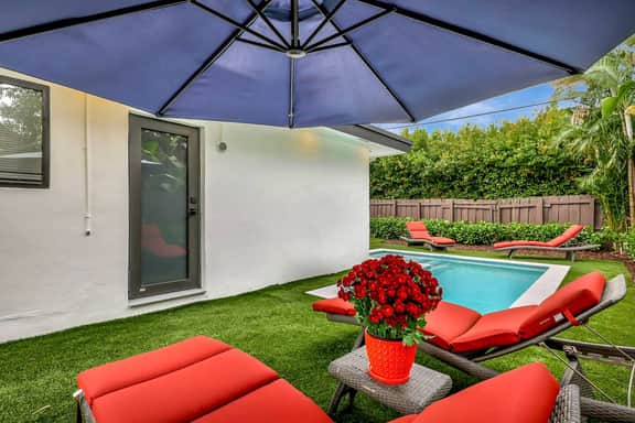 Modern Home • Pool • Near Beach & Las Olas