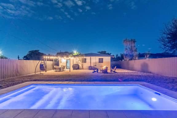 Family Escape | Heated Pool • 5 Min Beach